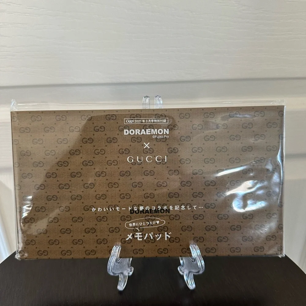 Gucci x Doraemon Collaboration- Limited Edition Memo Pad – NEW - Authentic